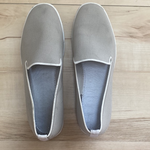 Kelly & Katie Grey Womens Slip Ons Size 10 - Picture 3 of 8